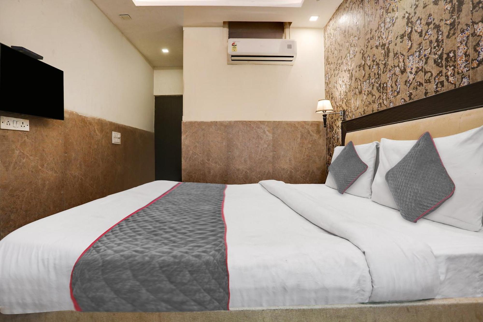 Townhouse Gera's New Delhi