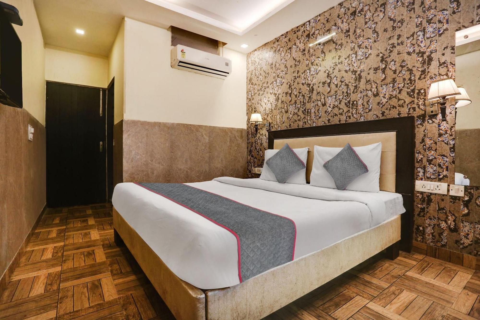 Hotel Townhouse Gera's New Delhi