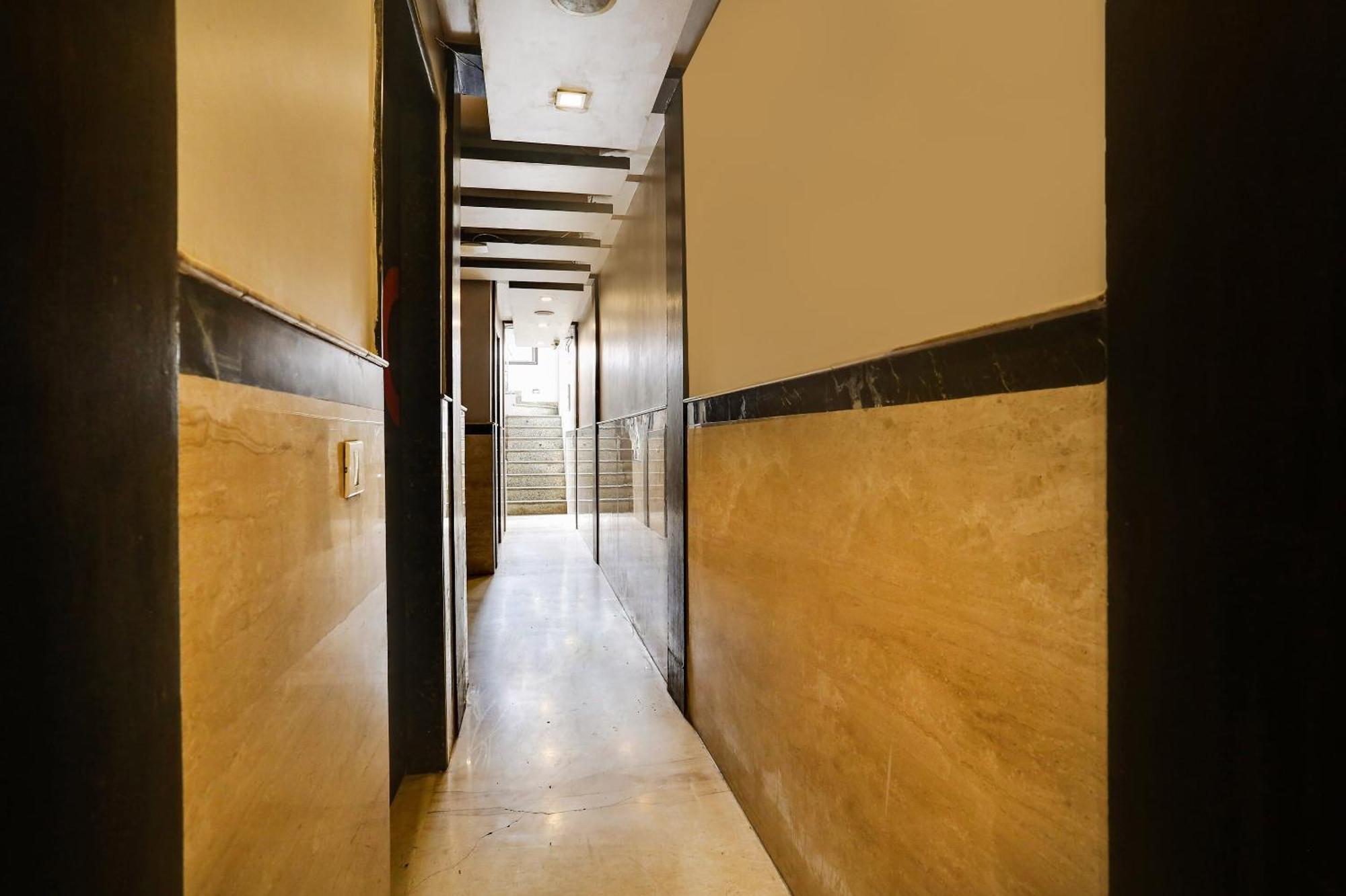 Townhouse Gera's 4* New Delhi